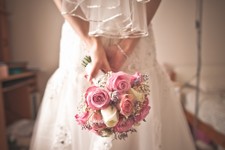 11 bride with flowers
